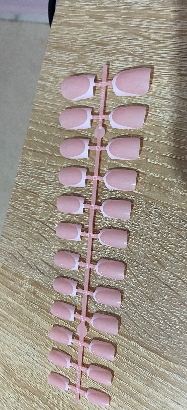 Faux ongles