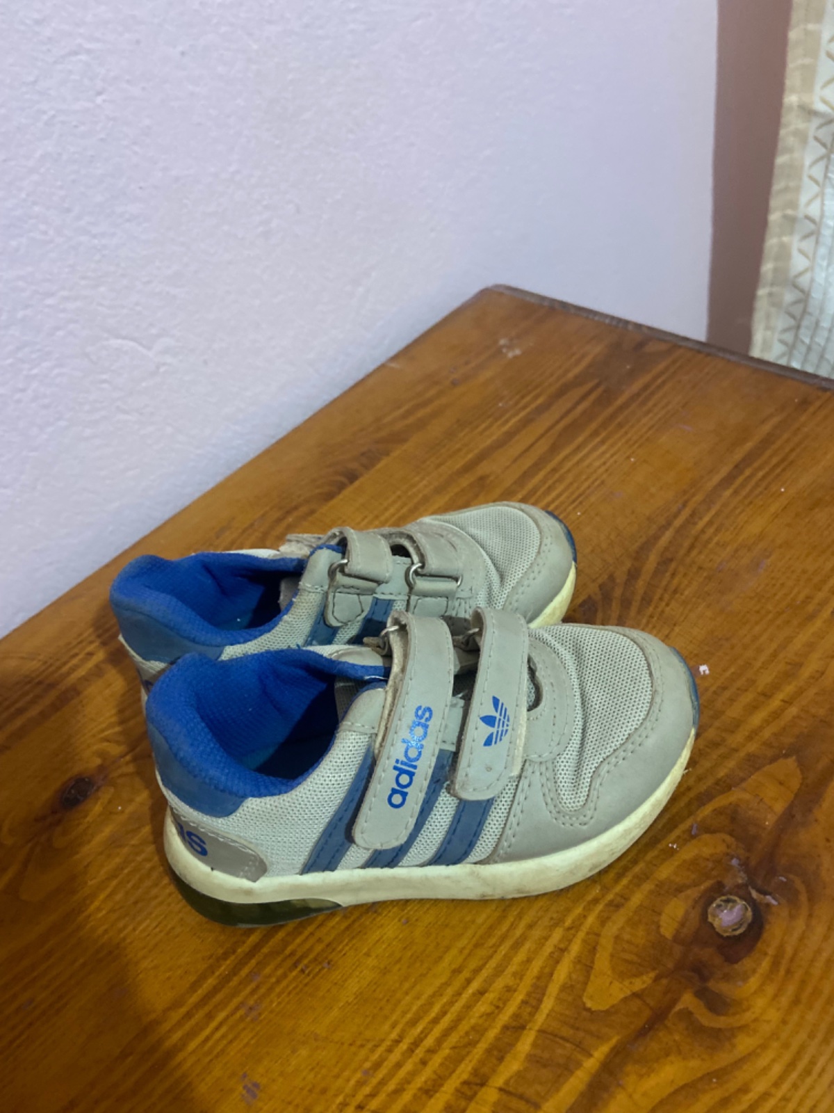 Basket adidas