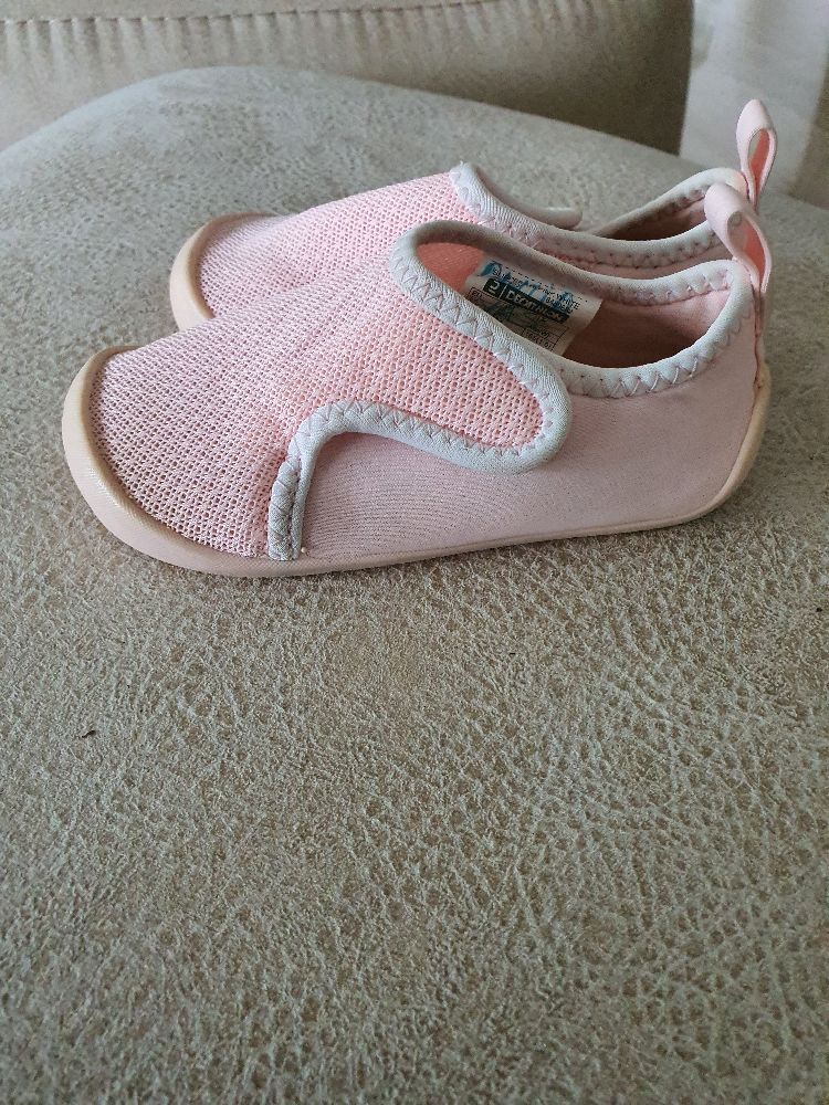 Chaussure pour petite fille