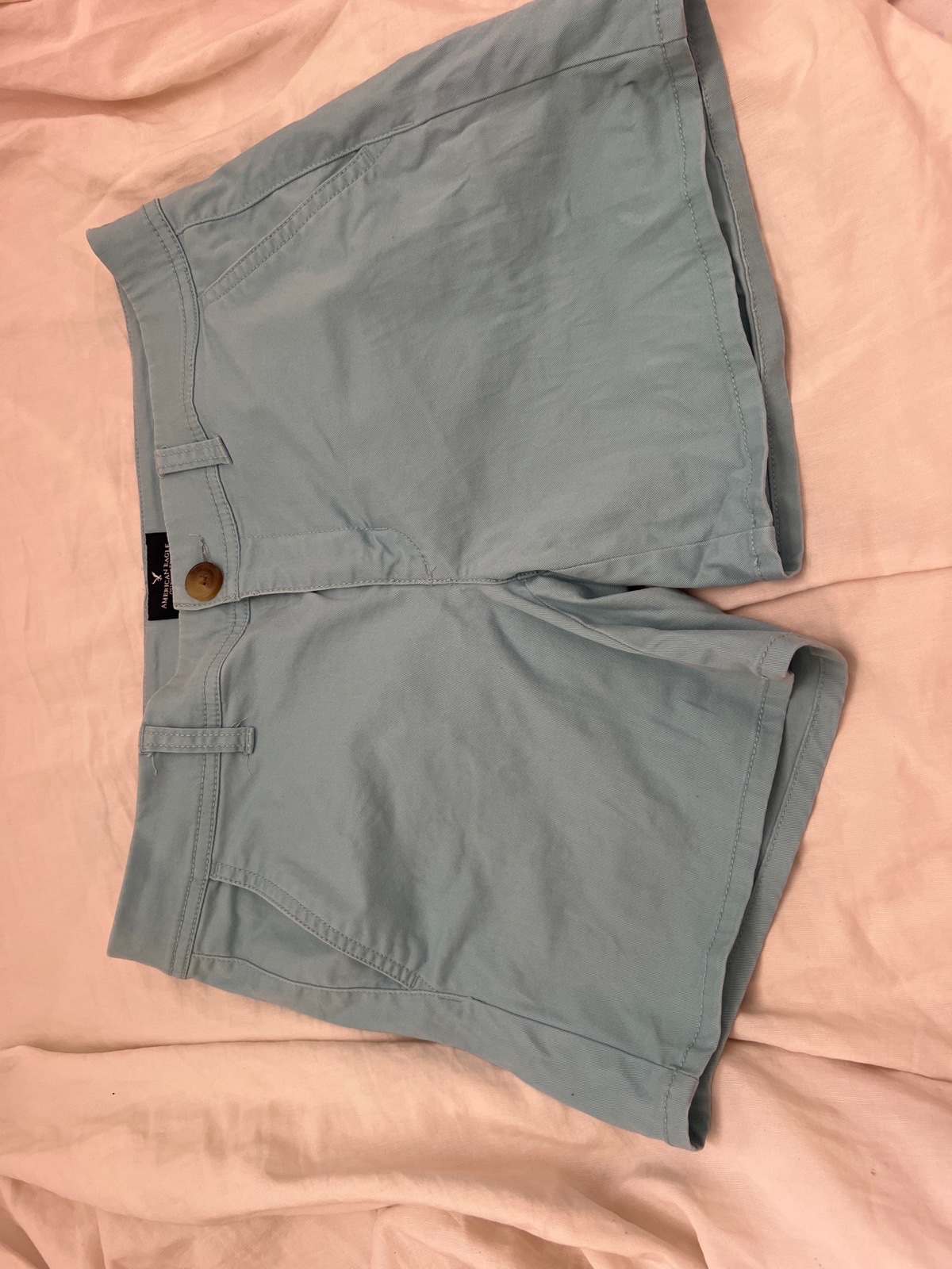  Un short blue de haute qualité et authentique parfait pour l'été