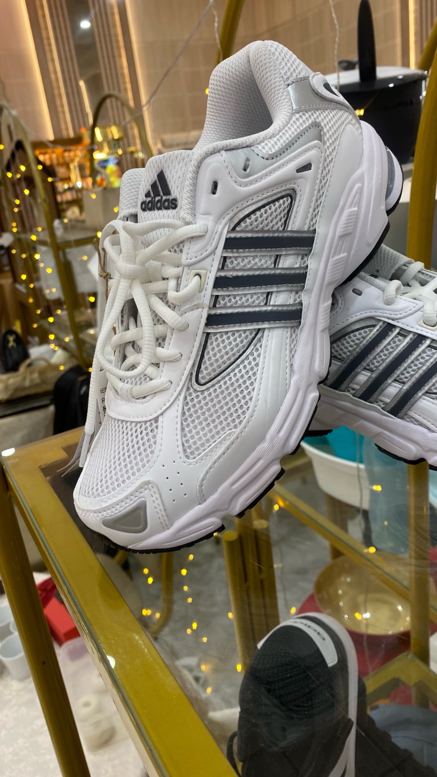 Basket adidas tendance pointure 38  et 40