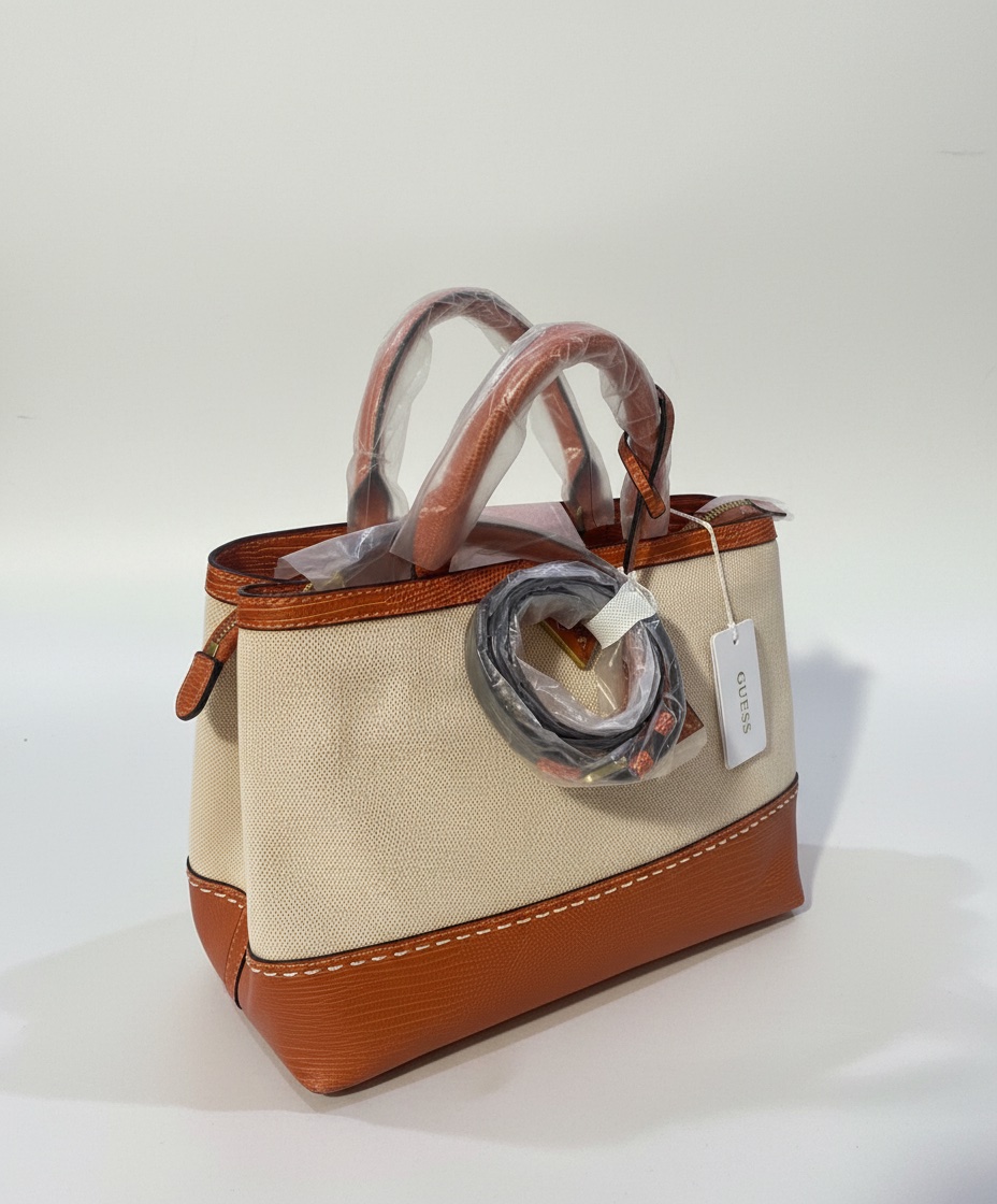 Sac guess authentique neuf avec etiquette et bandouliere