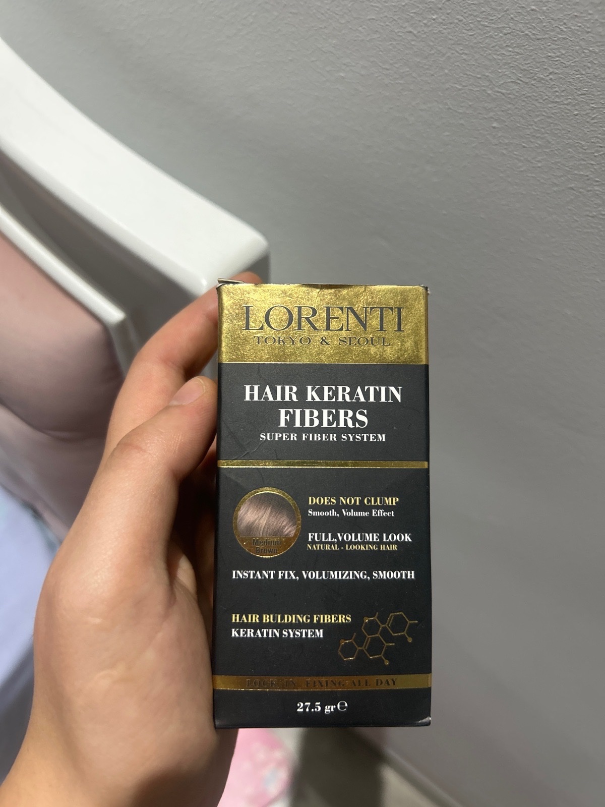 Poudre pour donner une volume aux cheveux 