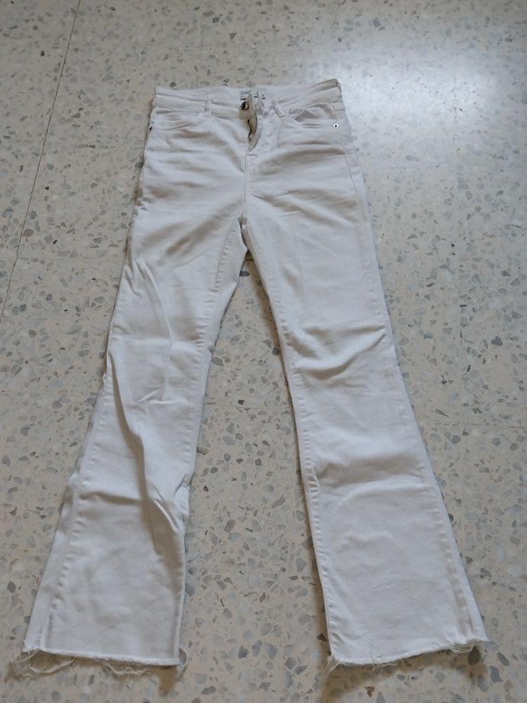 Pantalon jean blanc 