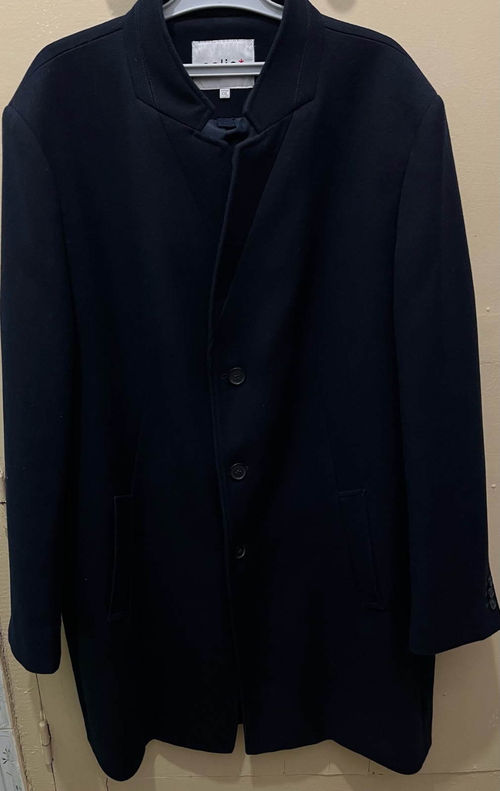 Manteau bleu marrine neuf jamais porte