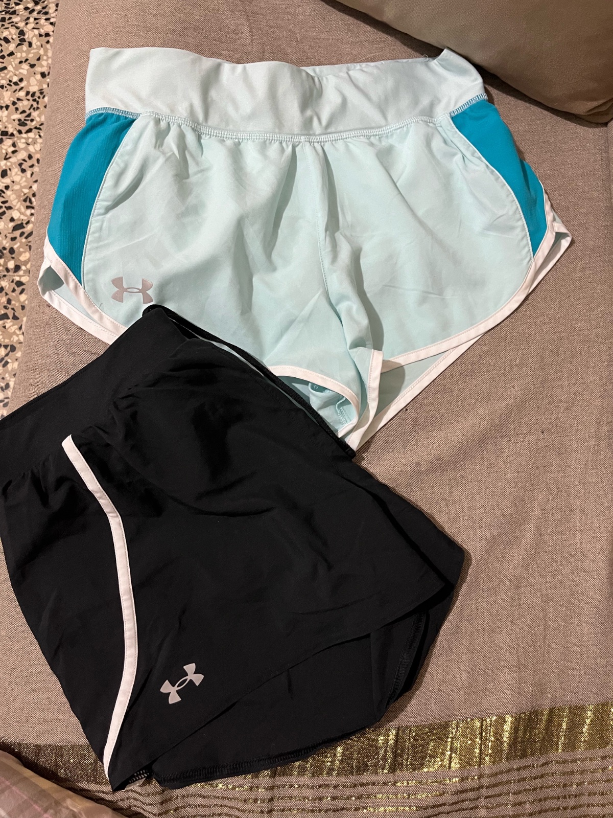 Lot de 2 shorts de sport s/m