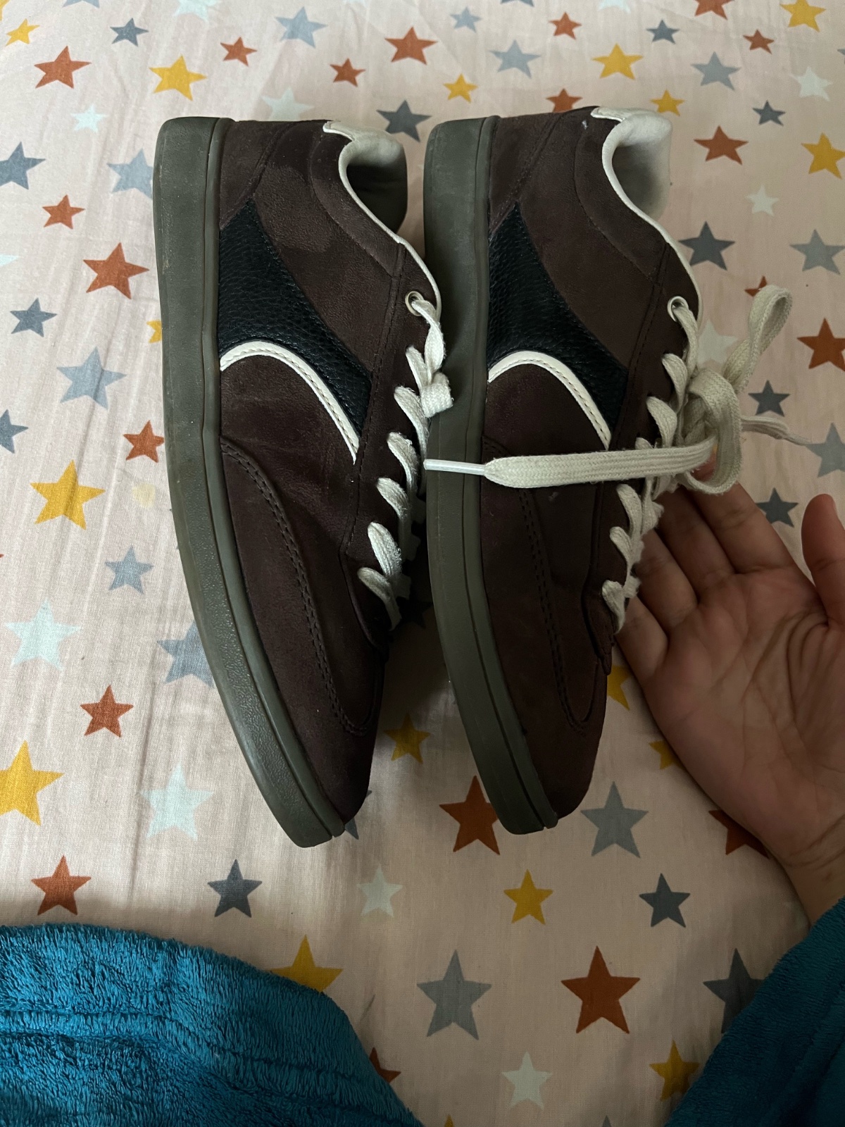 Des chaussures