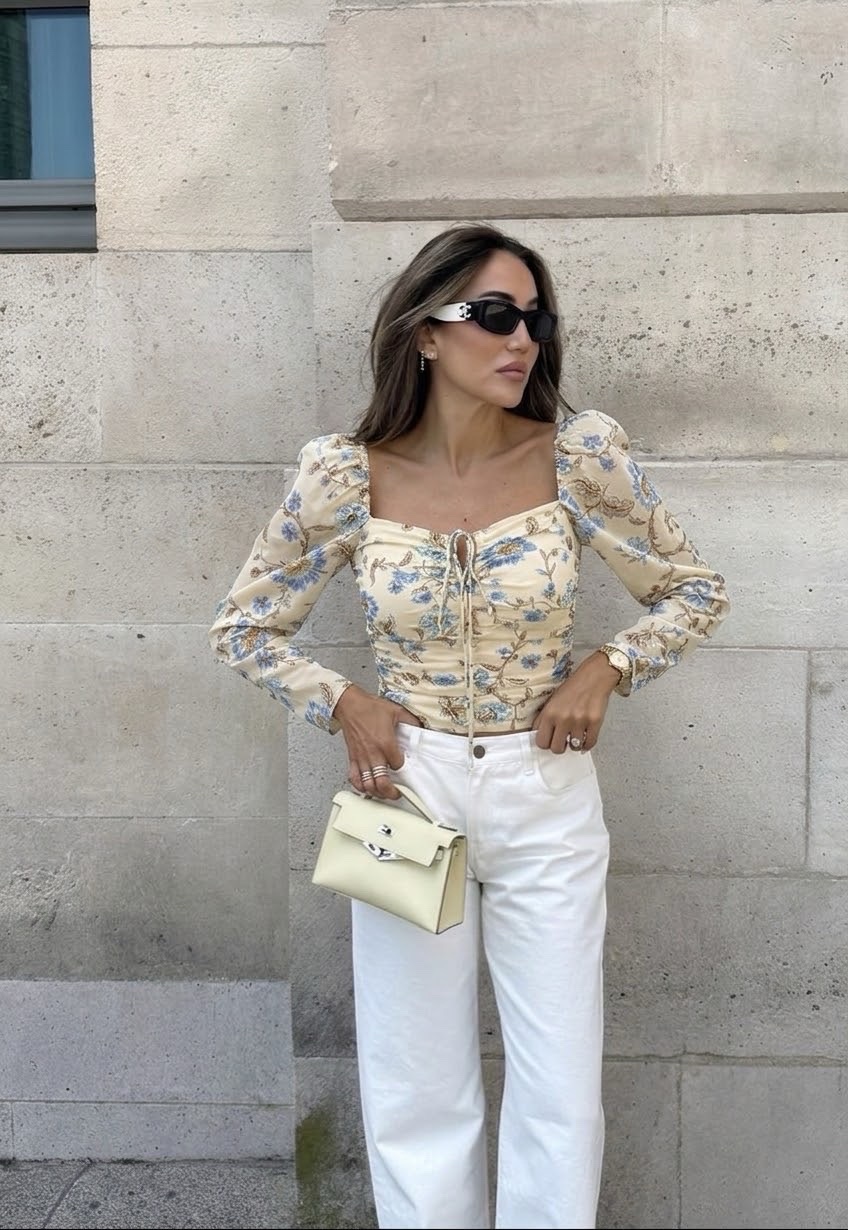 Blouse fleurie beige 
