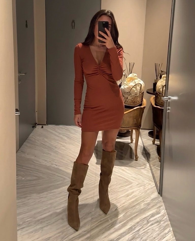Robe couleur terracotta