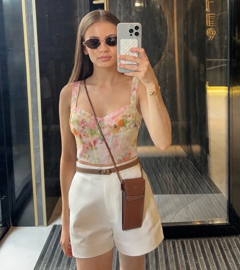 Crop top style corset satiné