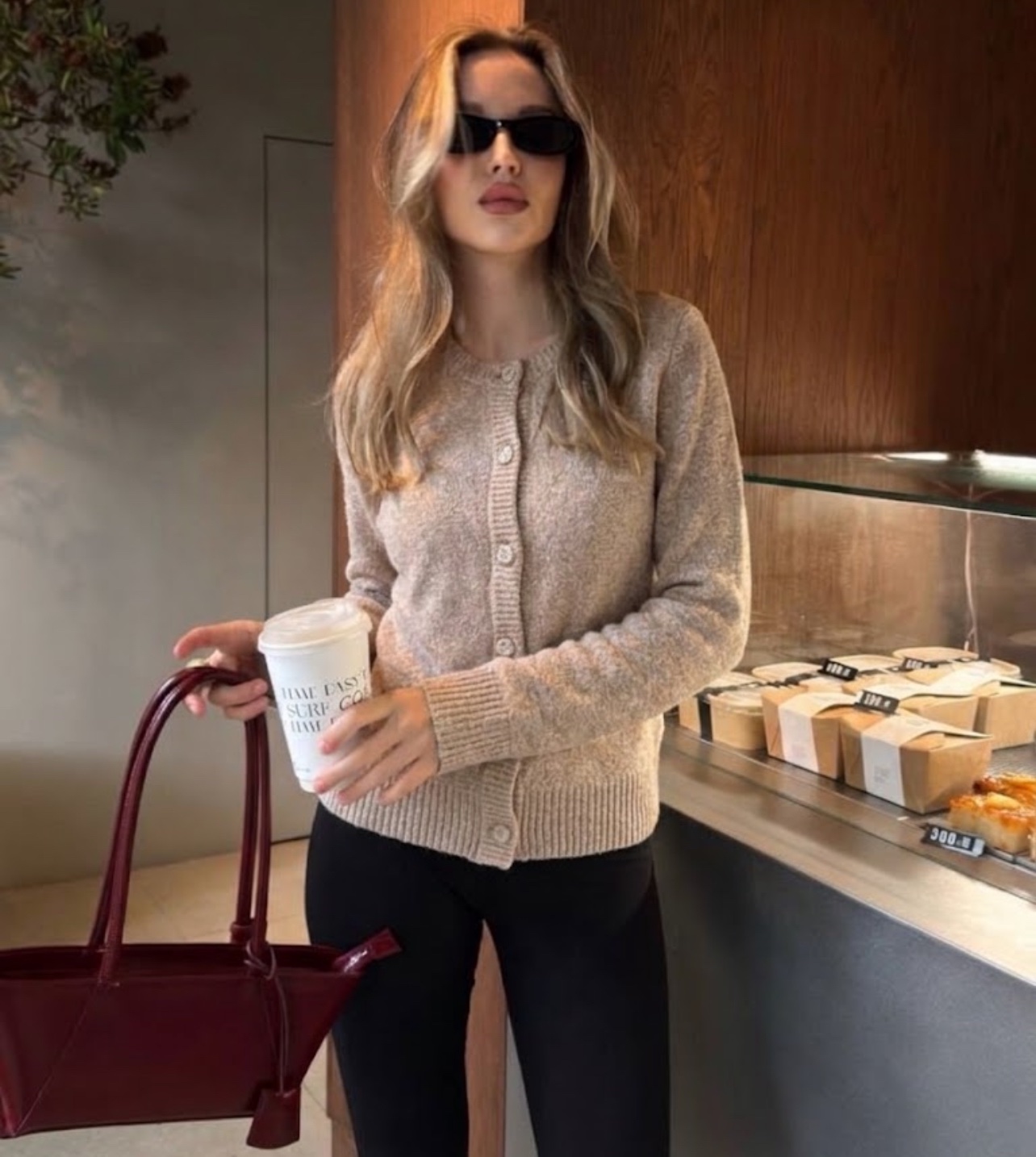 Cardigan beige