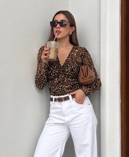 Pull tigre en tulle 
