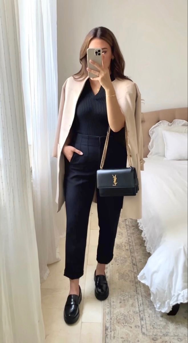 Pantalon noir taille haute 
