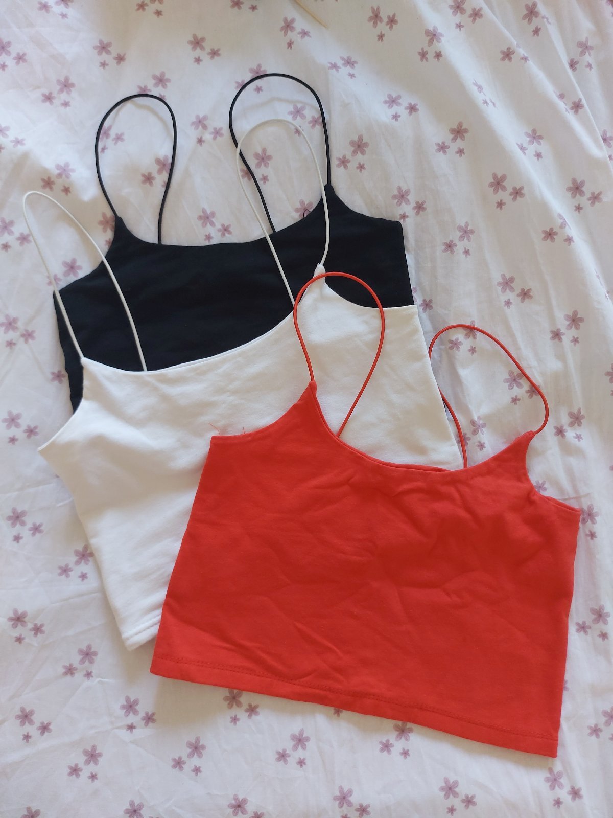 Lot de 3 tops courts en coton