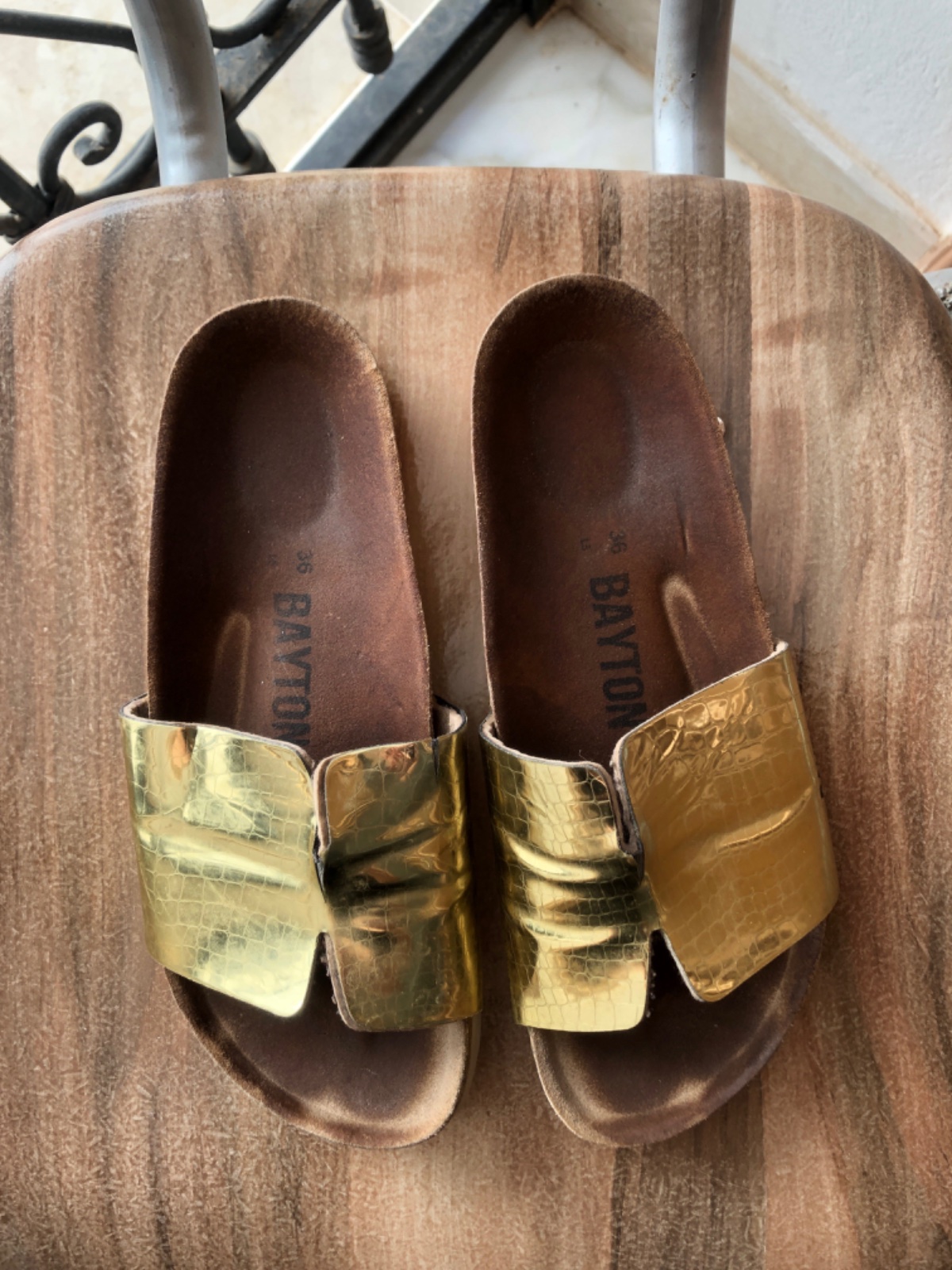 Mules 