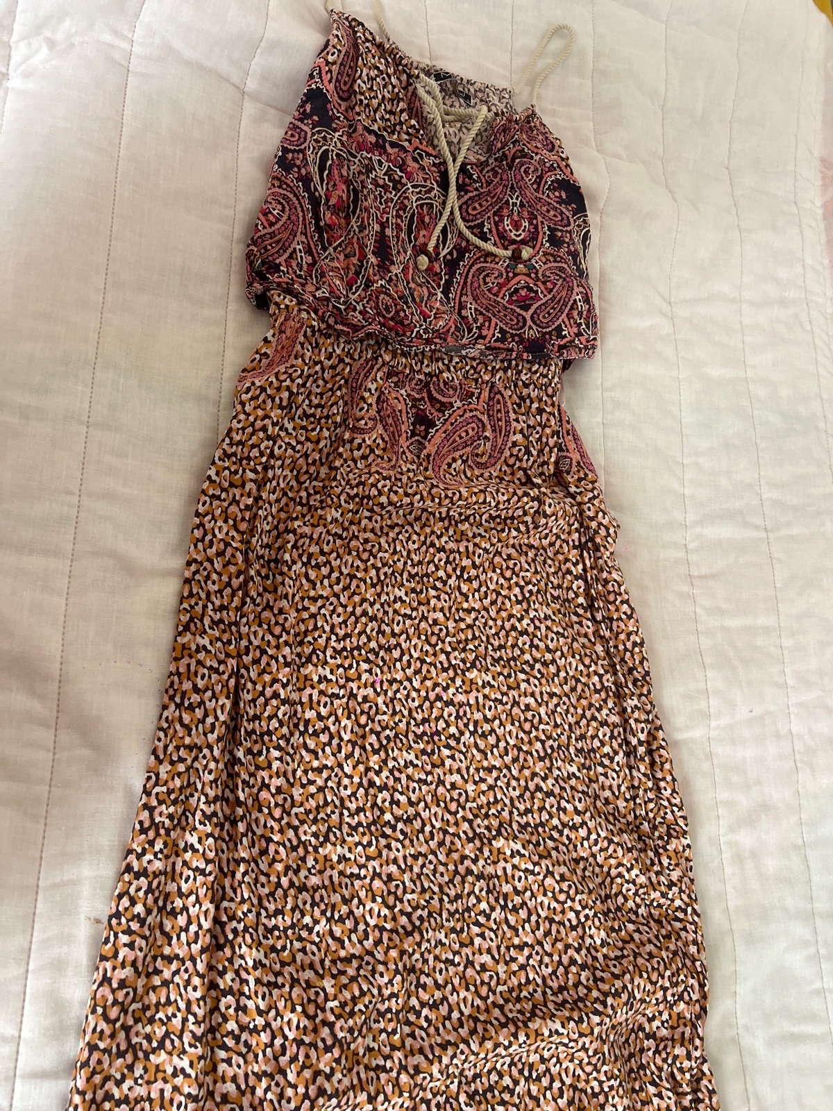 Une robe longue
