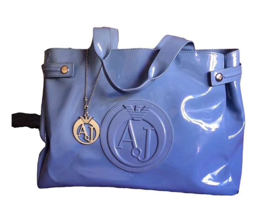 Sac Armani en excellent état négociable