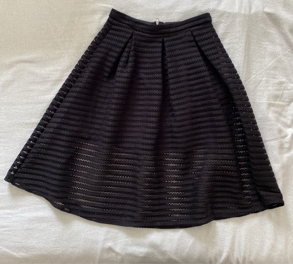 Jupe noire en tulle