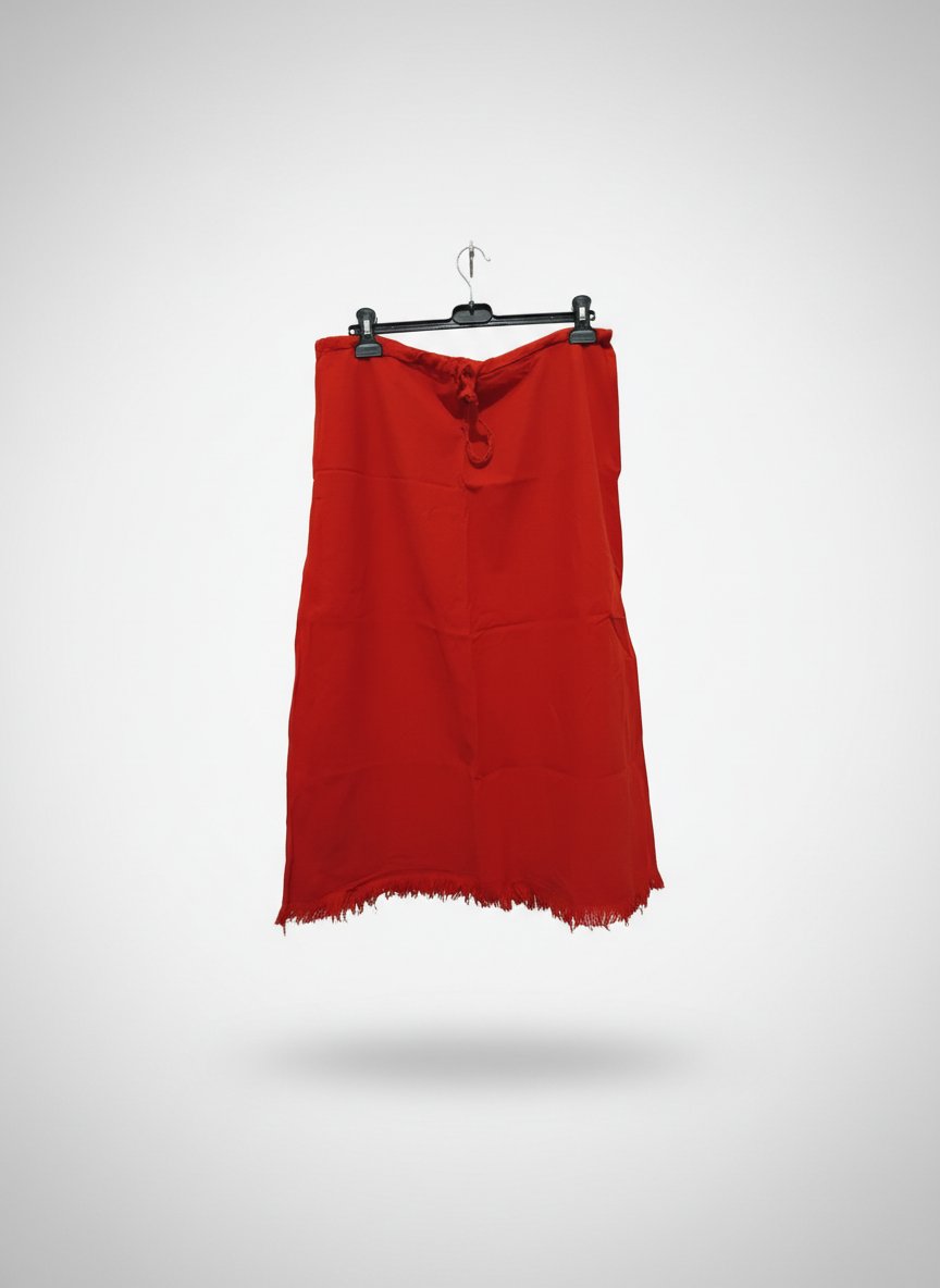 Jupe rouge longue je vends à bas prix profitez les filles 🥰 ❤️🎀