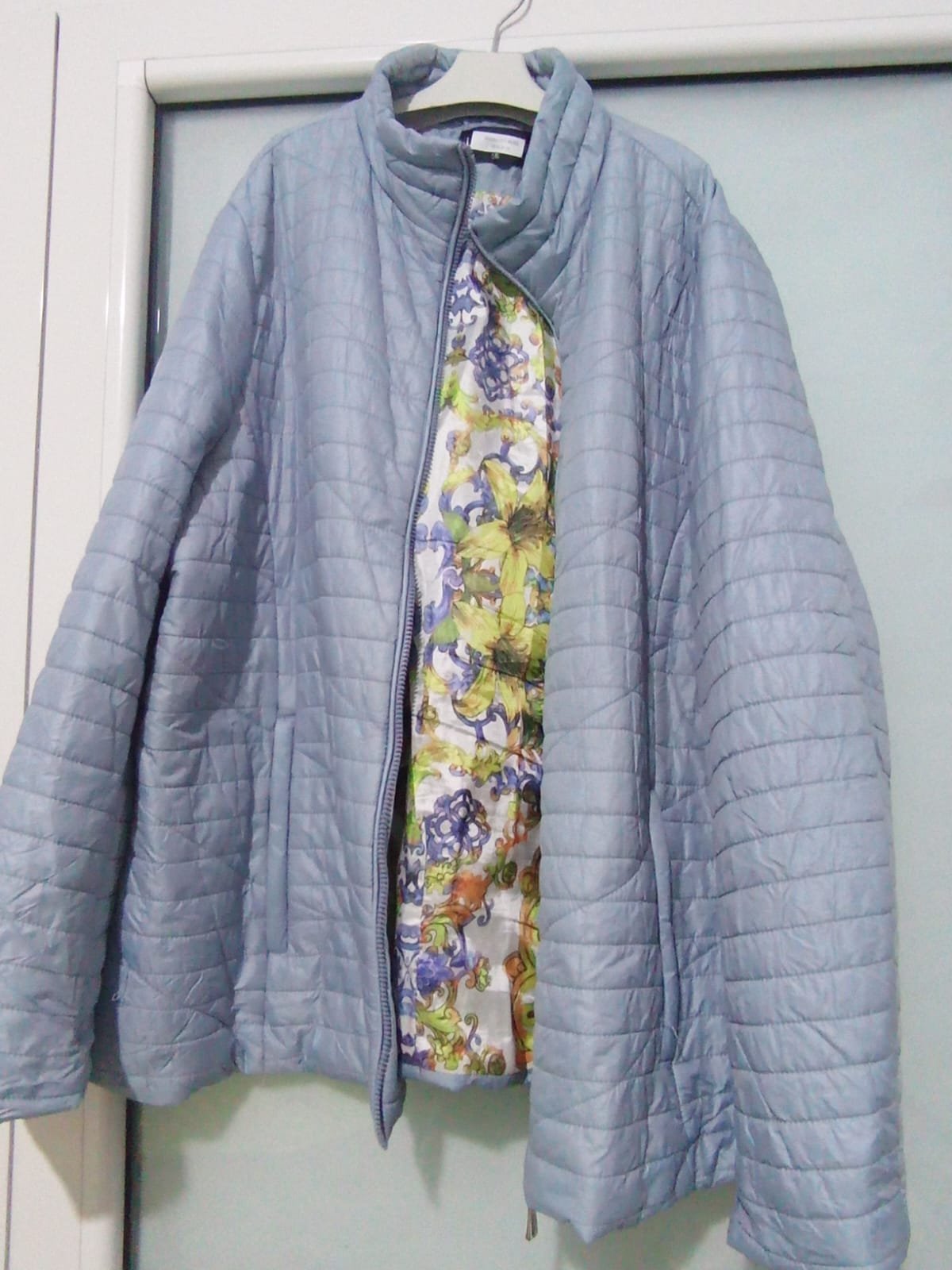 Veste en très bon état 