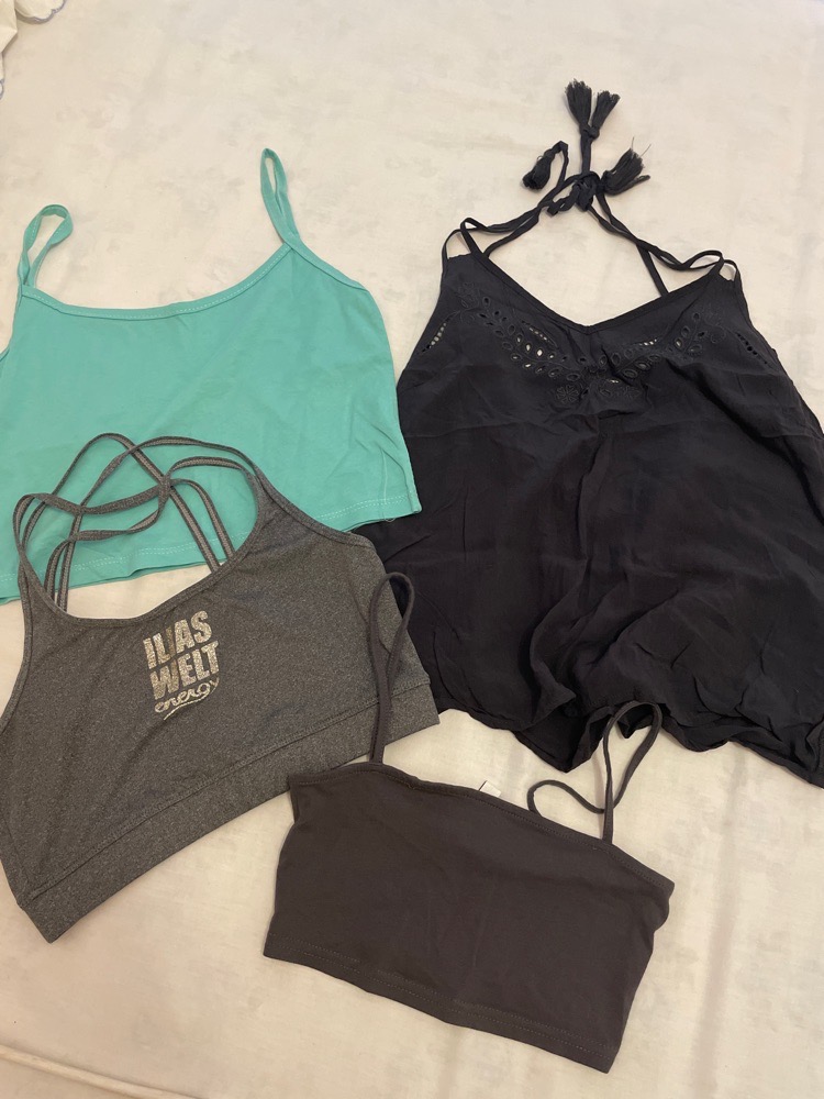 Lot de 4 hauts taille s 