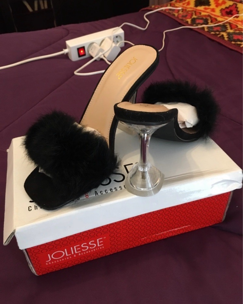 Des talons fluffy 😍😍