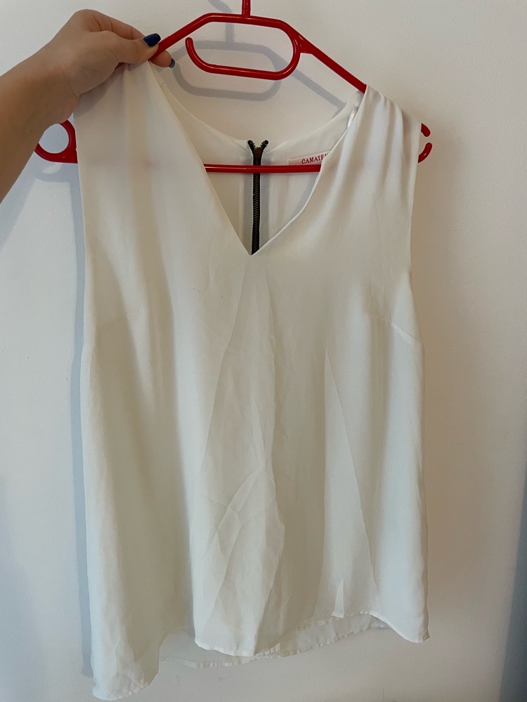 Blouse sans manches 