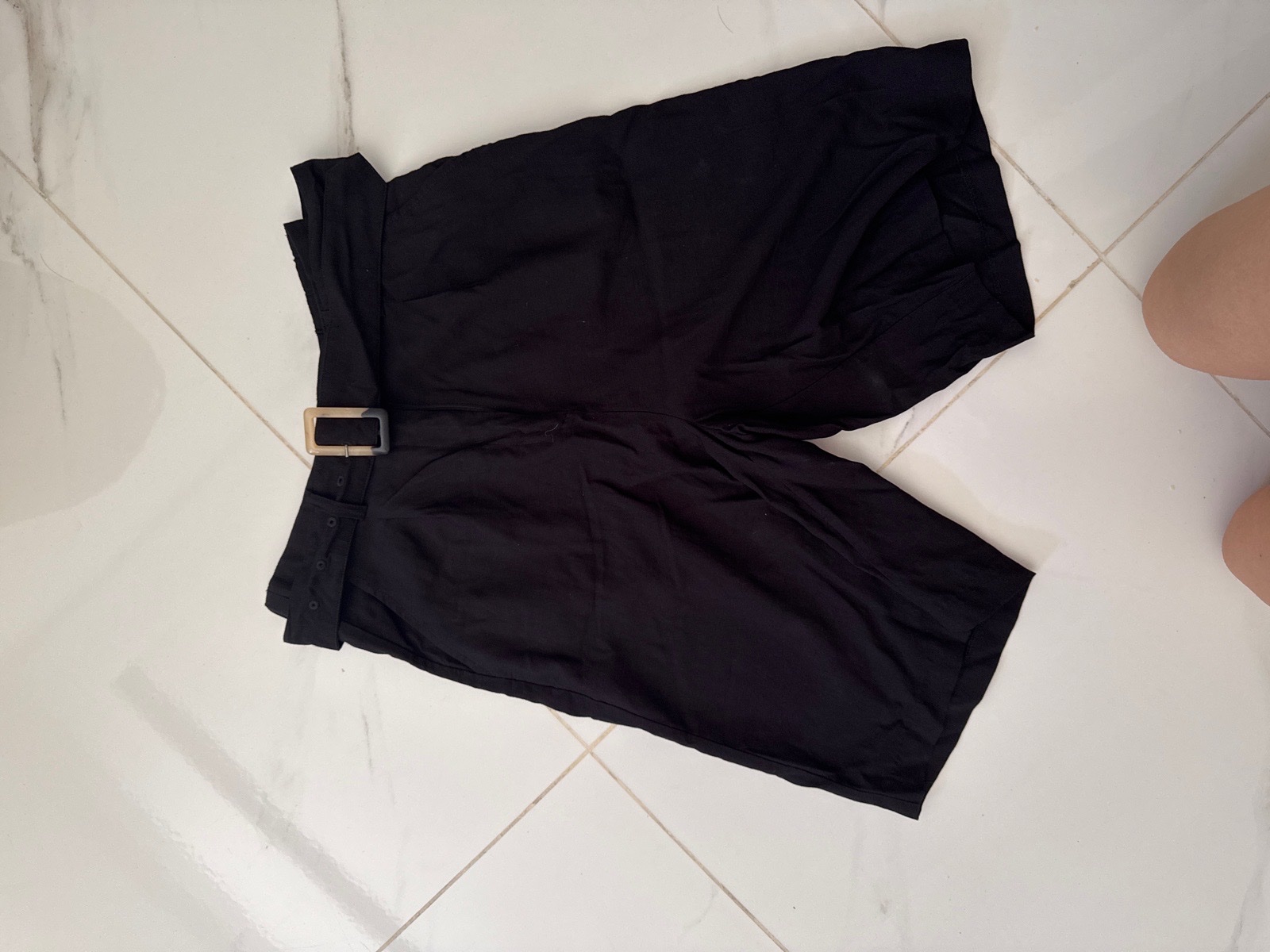 Short habillé taille haute