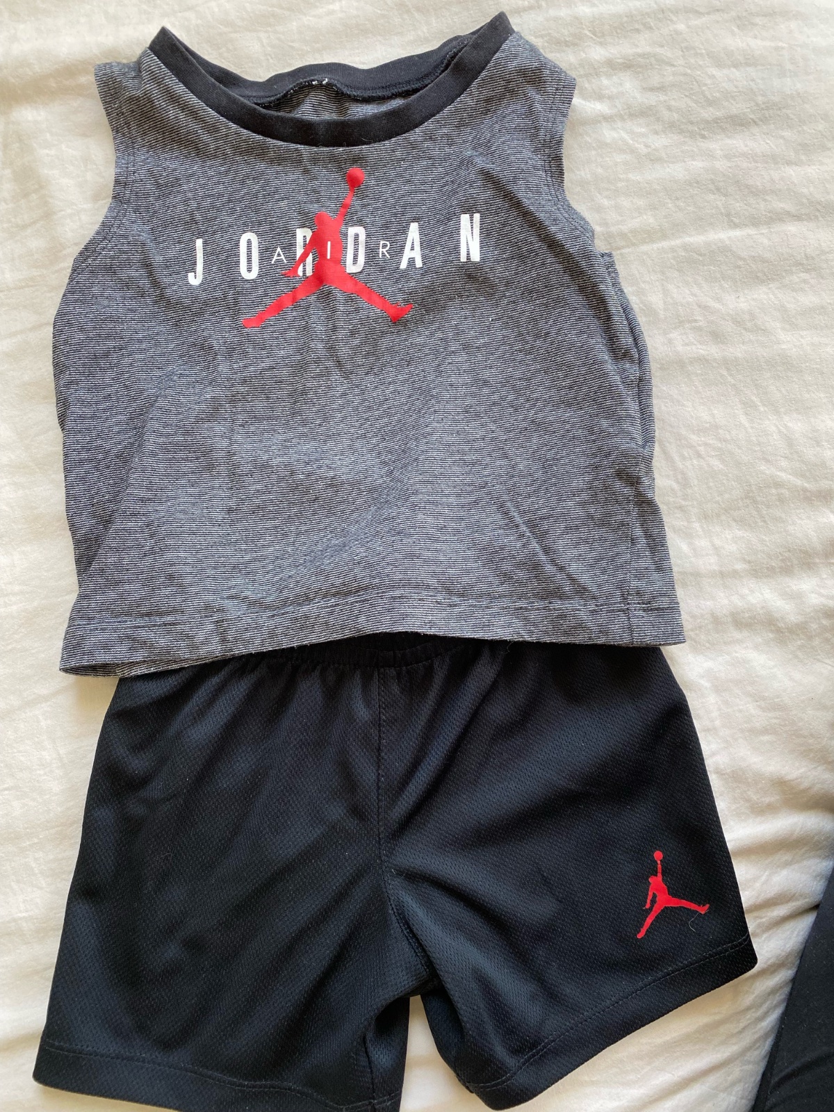 Ensemble Jordan 2 ans garcons importé 🇫🇷