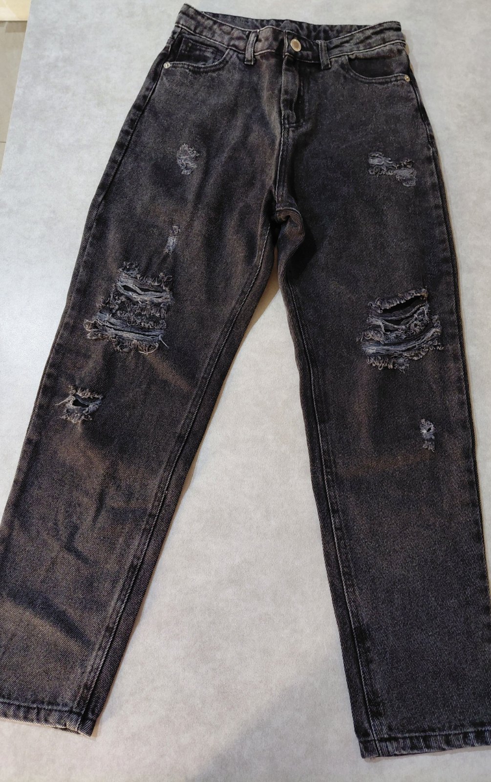 Pantalon djean nour taille 34