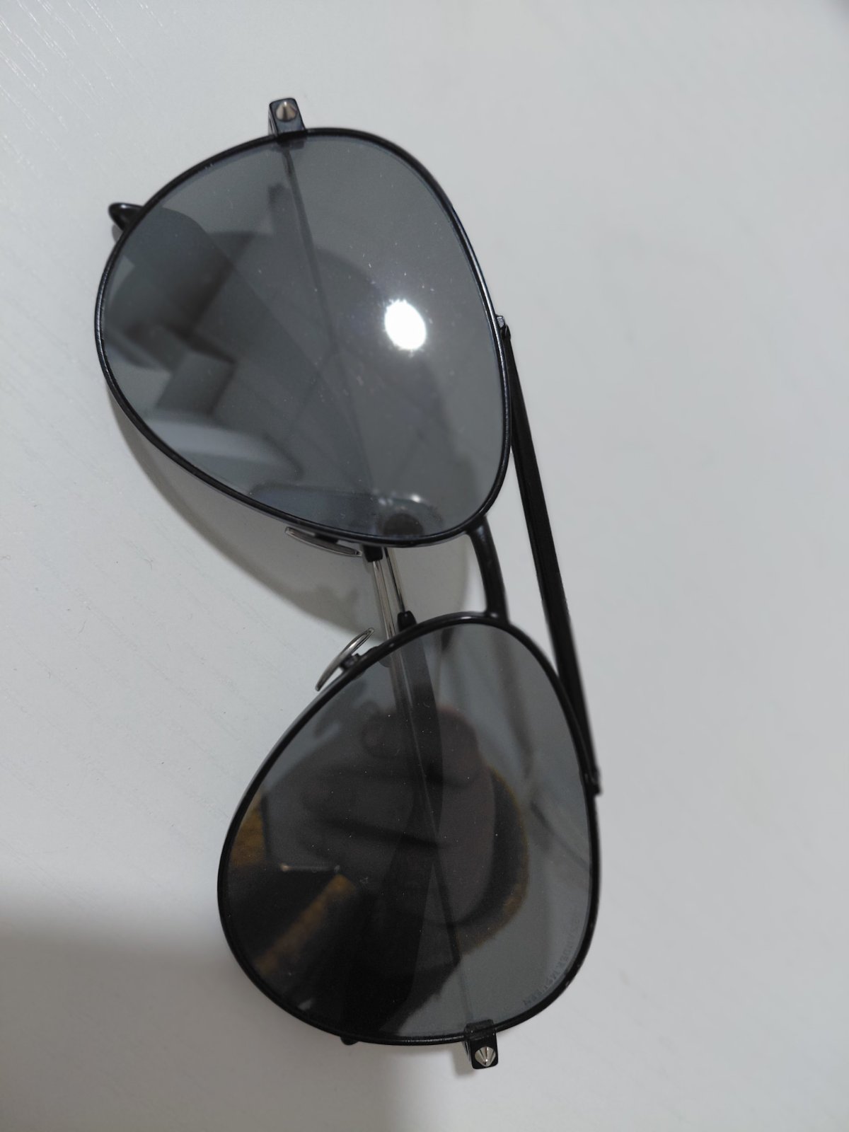Des lunettes de marque unisex