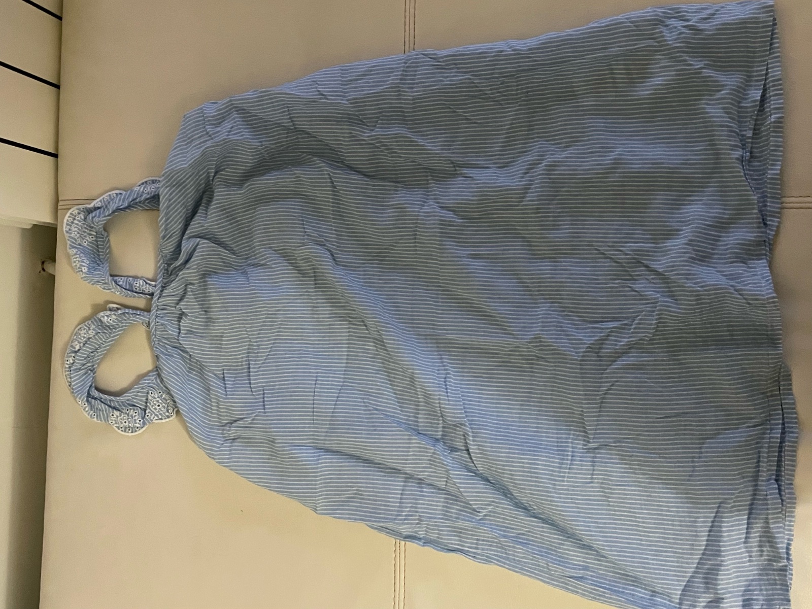 Robe bleue claire