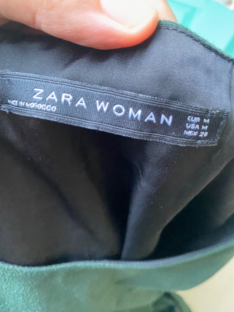 Robe suede Zara midi verte S/M