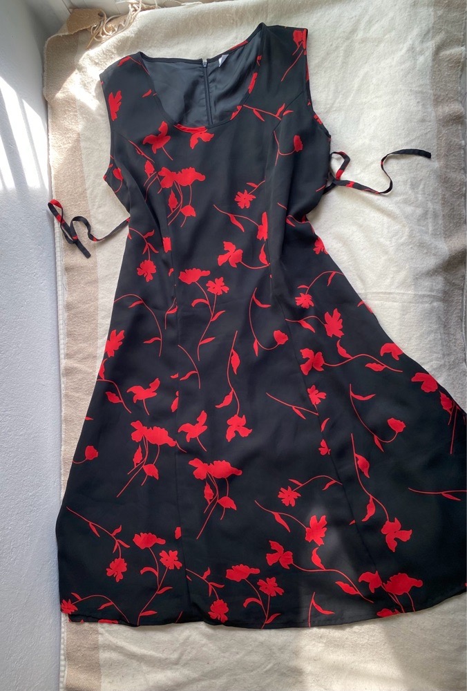 Robe fleurie grande taille 48/50 avec ceinture 
