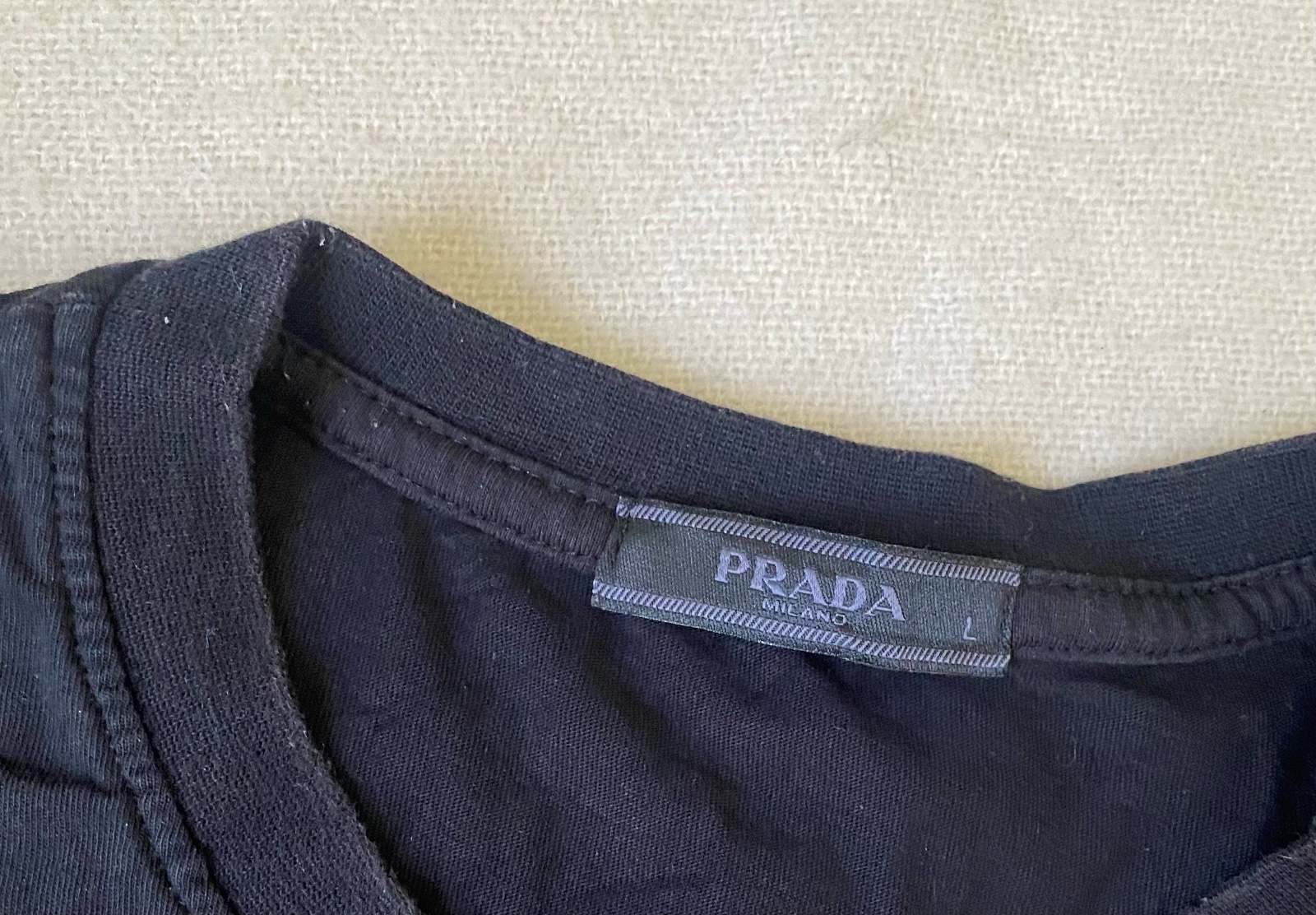 Pull noir basic Prada unisex a logo L