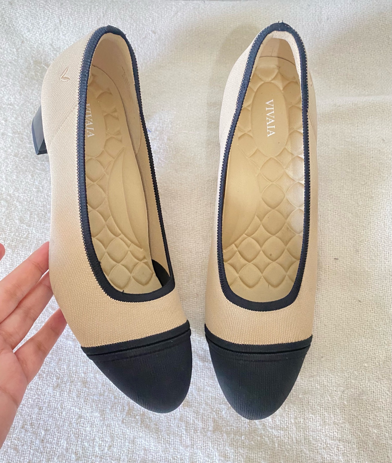 Talon model chanel beige et noir avec semelle matelassee 42/43