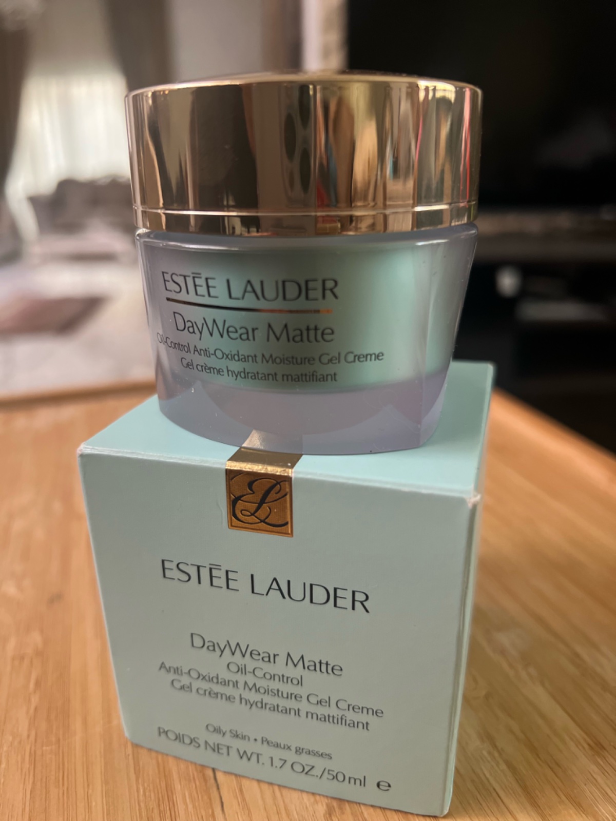 Estée lauder daywear matte creme