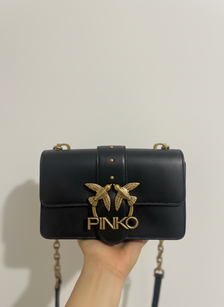 Sac noir Pinko mini authentique avec pochette et carte d'authenticité
