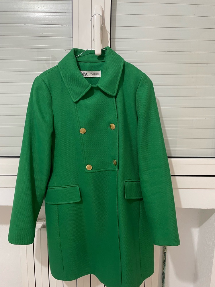 Manteau vert gazon ZARA