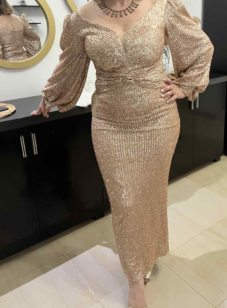 Robe soirée très élégante 