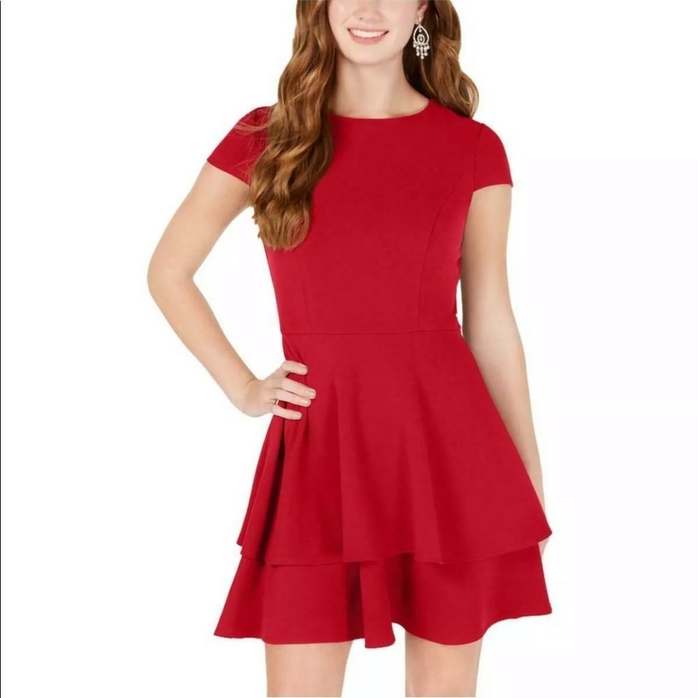 Robe rouge à manches courtes B DARLIN