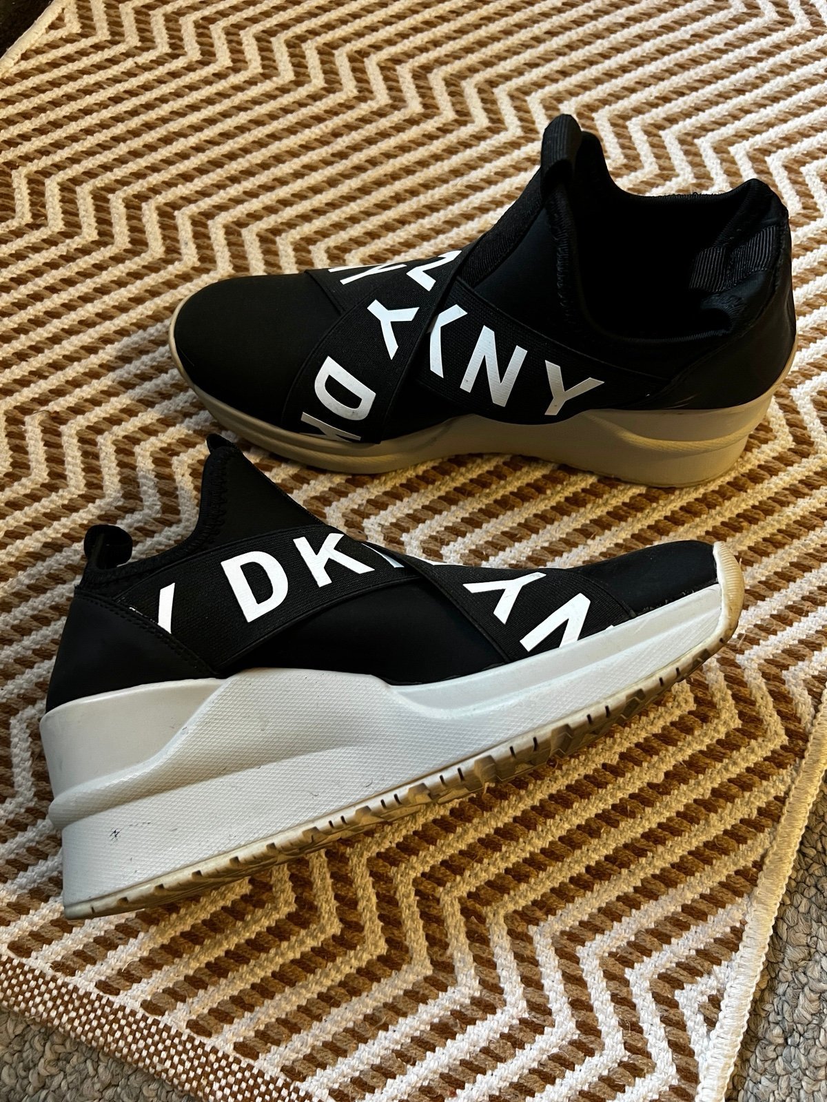 Baskets DKNY LEYA WEDGE SNEAKER