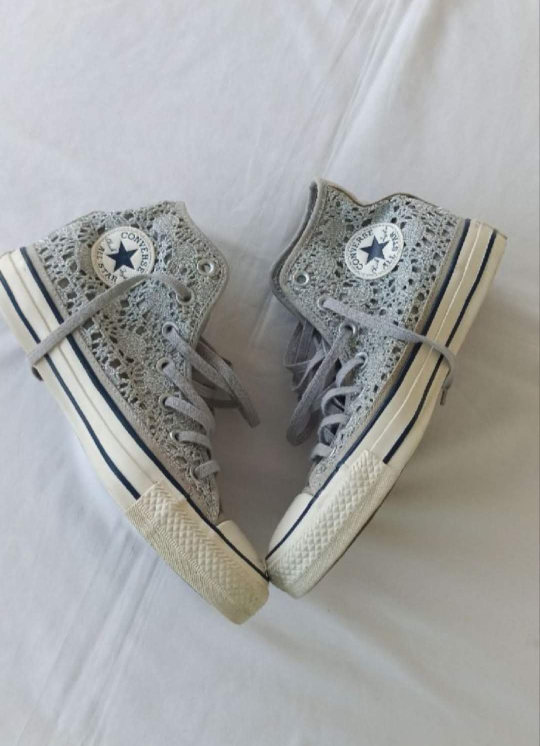 Converse 36,5