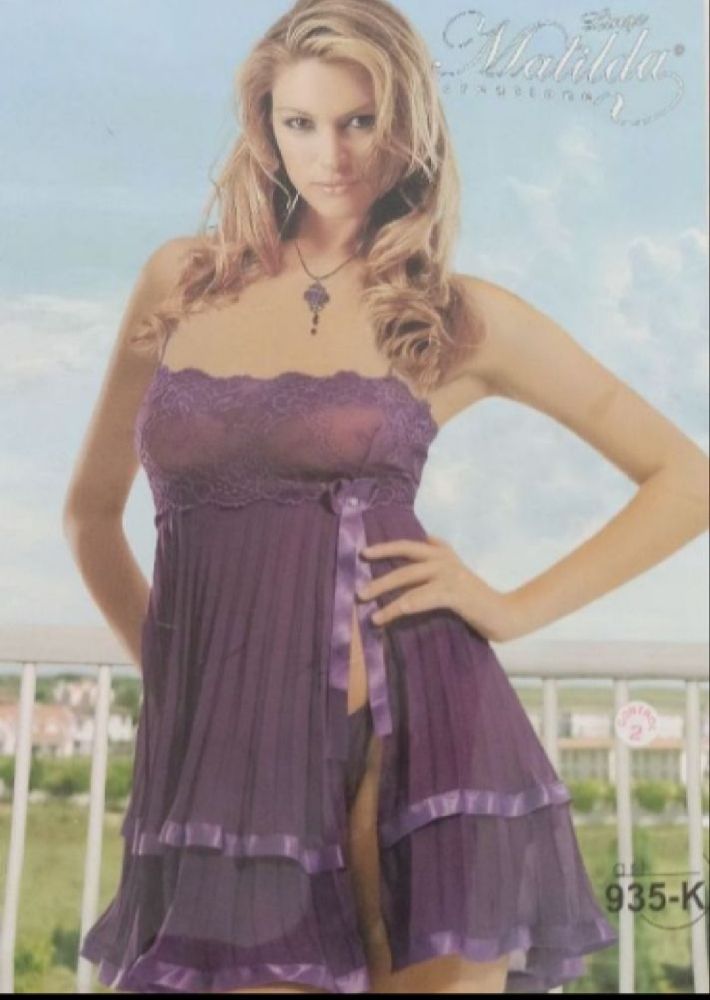 Lingerie rouge bordeaux taille m neuf