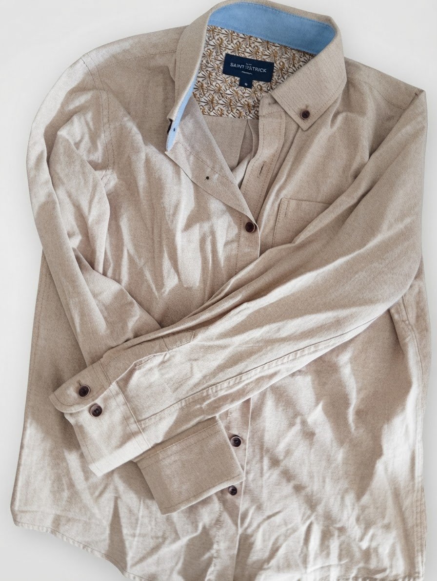 Chemise à vendre