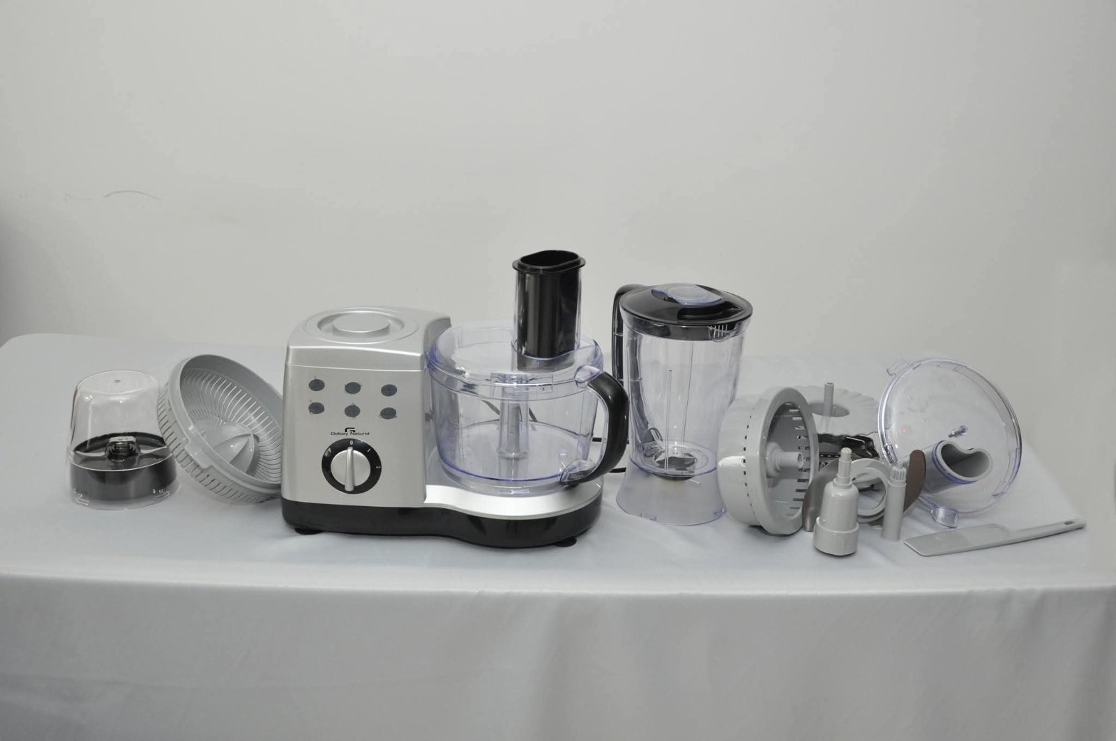 Robot multifonction 