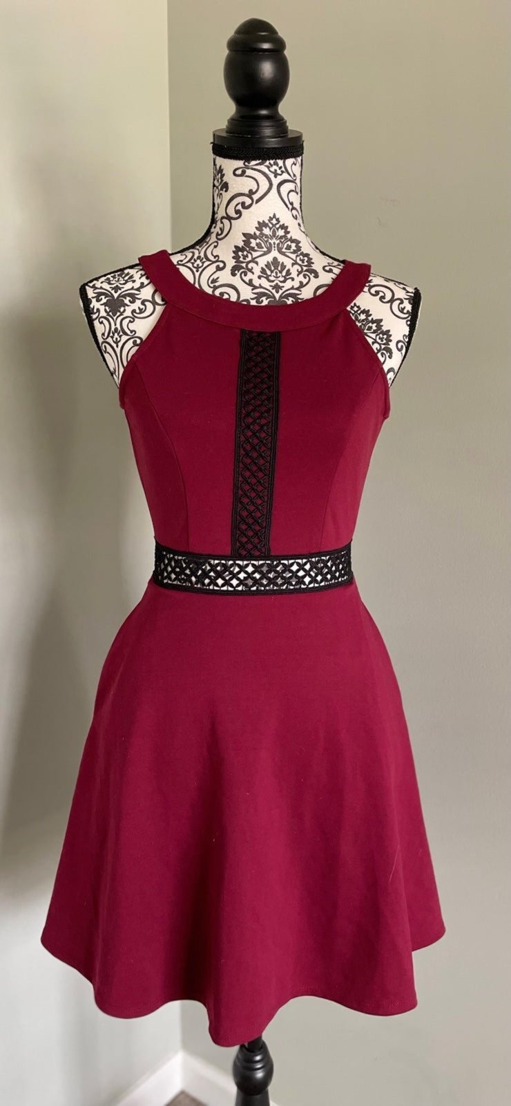 IZ Byer Burgundy Lace Dress