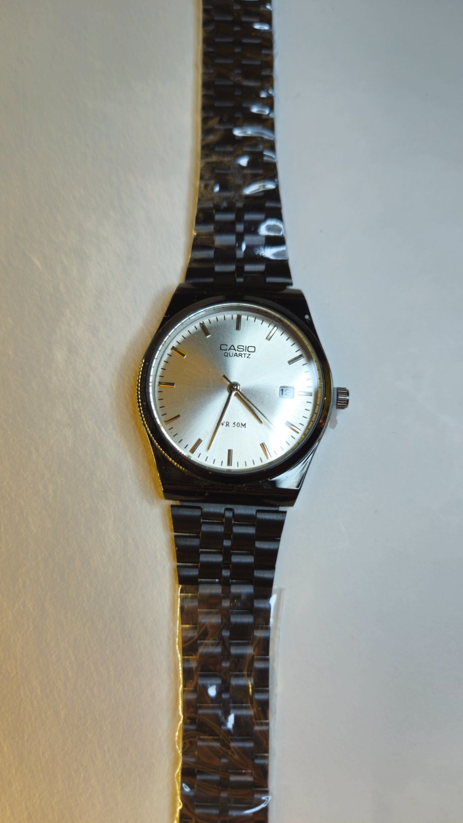 Montre Casio Classique Cannelée – Édition All Black (40mm)
