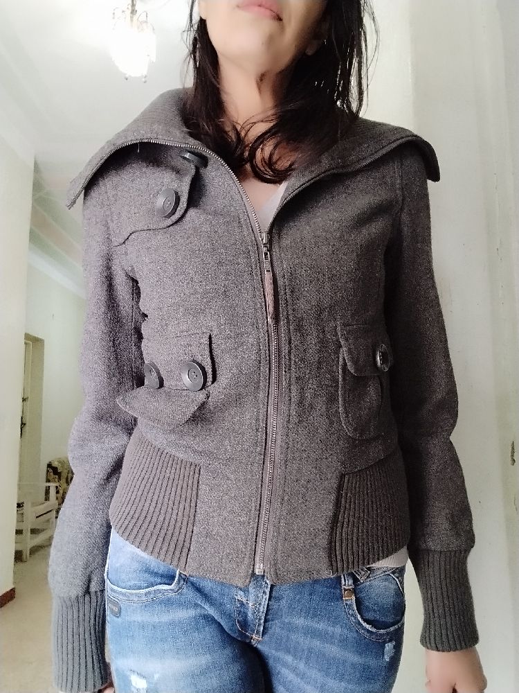 Veste en Laine en parfait état 