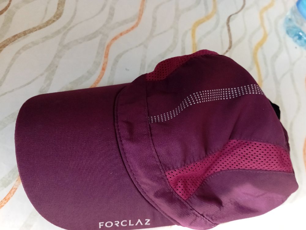 Casquette violet decathlon